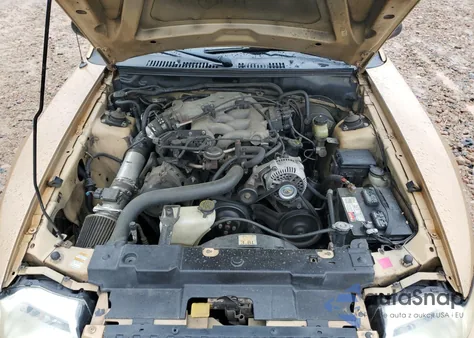 2000 Ford Mustang z USA, uszkodzony, nr VIN 1FAFP404XYF179209